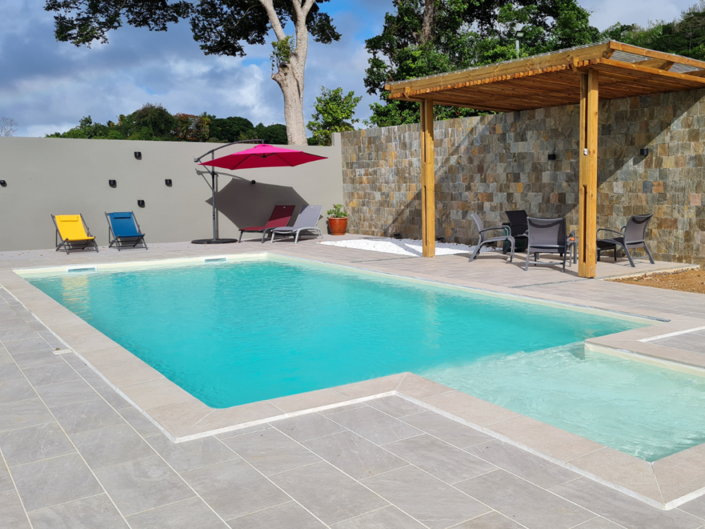 renovation piscine martinique